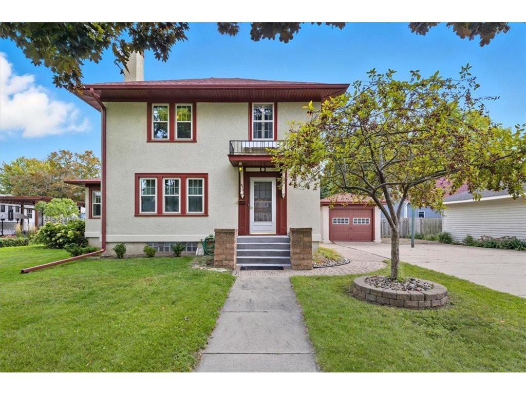 611 W Lyon Avenue Lake City MN 55041 6795199 image1