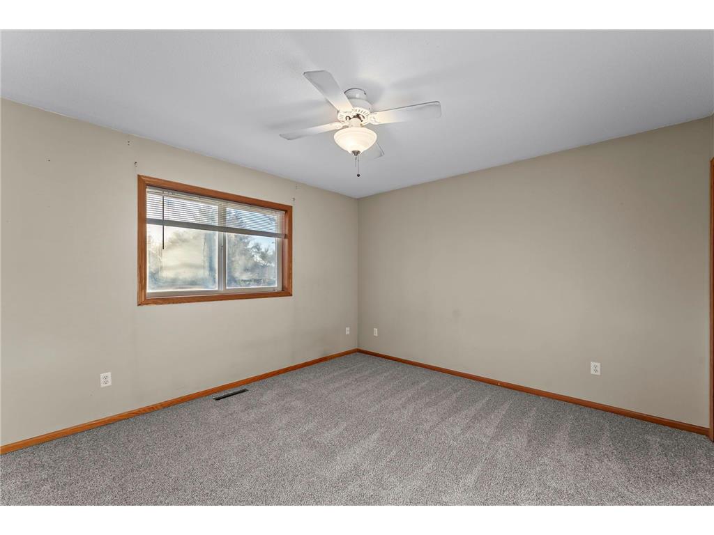 6110 262nd Street Wyoming MN 55092 6806199 image14