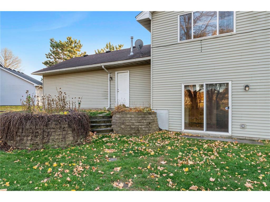 6110 262nd Street Wyoming MN 55092 6806199 image30