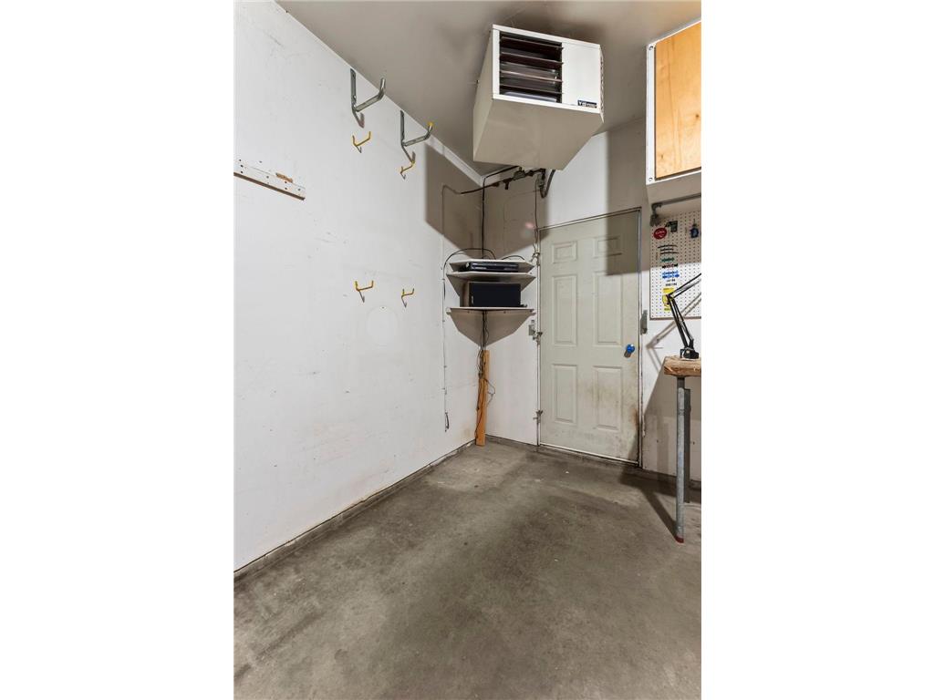 6110 262nd Street Wyoming MN 55092 6806199 image34