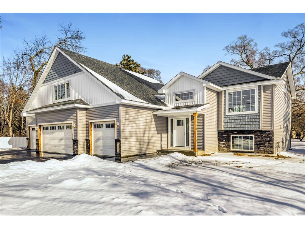 6110 Lakeland Avenue N Crystal MN 55428 7008804 image1