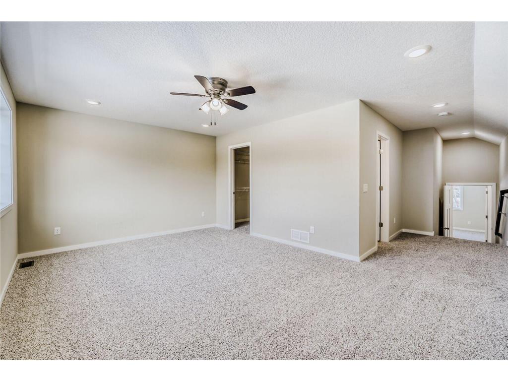 6110 Lakeland Avenue N Crystal MN 55428 7008804 image9