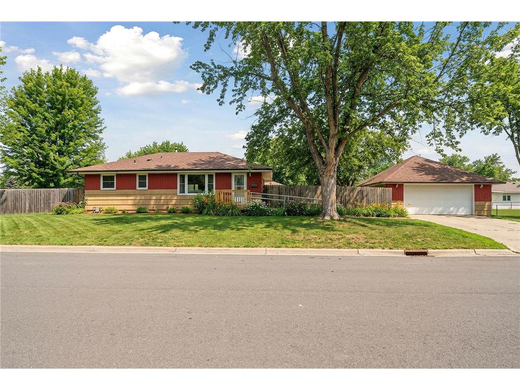 6110 Regent Avenue N Brooklyn Center MN 55429 7014472 image1