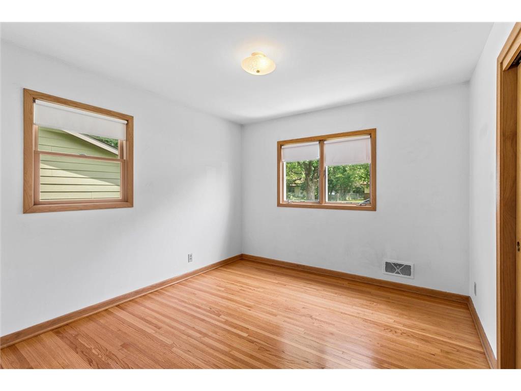 6110 Starlite Boulevard NE Fridley MN 55432 7093359 image17