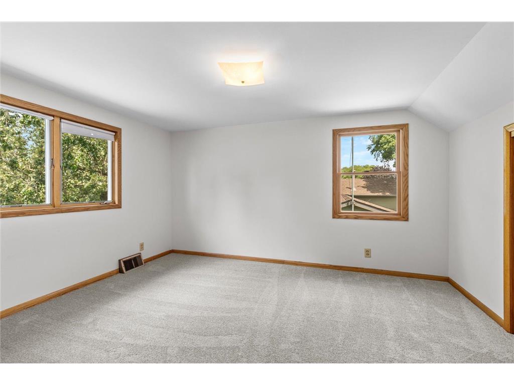 6110 Starlite Boulevard NE Fridley MN 55432 7093359 image21