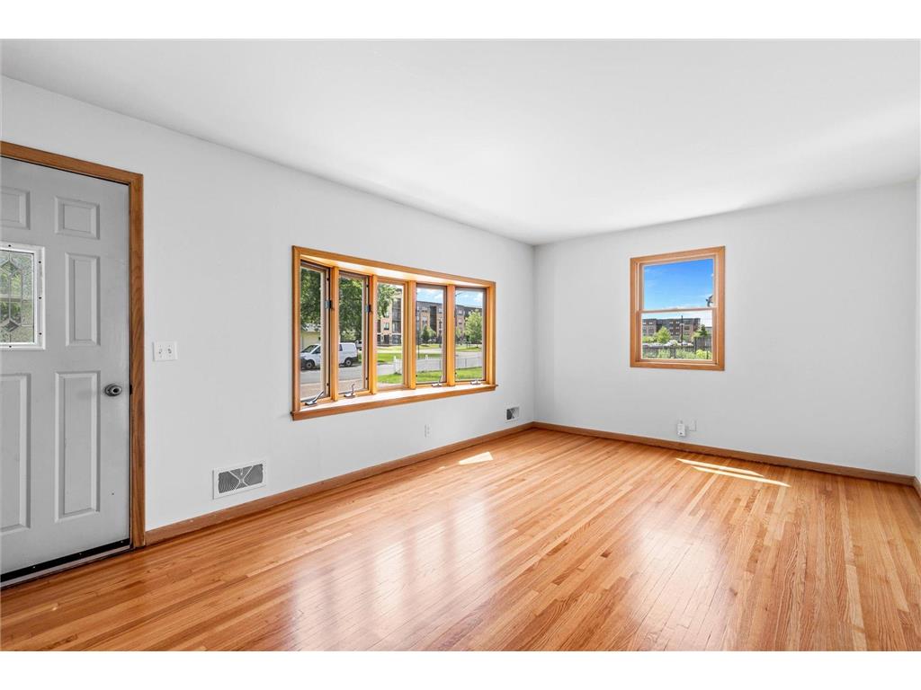 6110 Starlite Boulevard NE Fridley MN 55432 7093359 image3