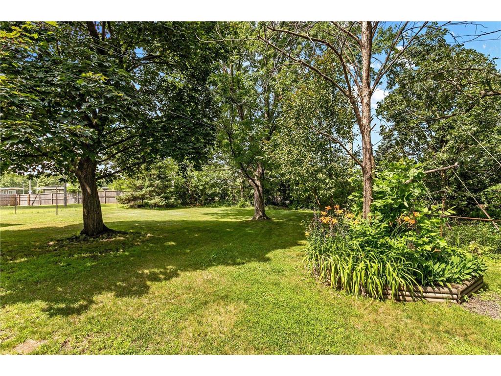 6110 Starlite Boulevard NE Fridley MN 55432 7093359 image31