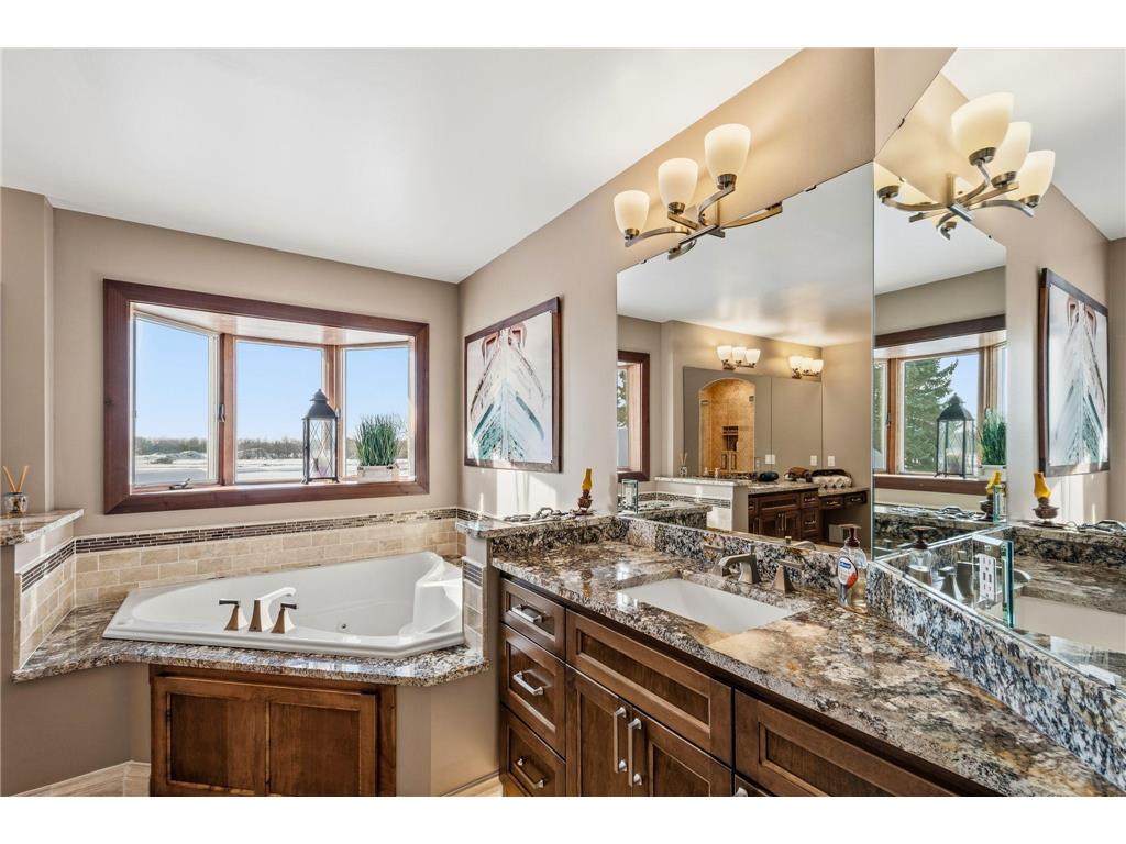 6111 Kalen Drive Woodbury MN 55129 7034544 image17