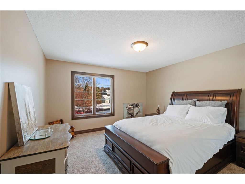 6111 Kalen Drive Woodbury MN 55129 7034544 image18