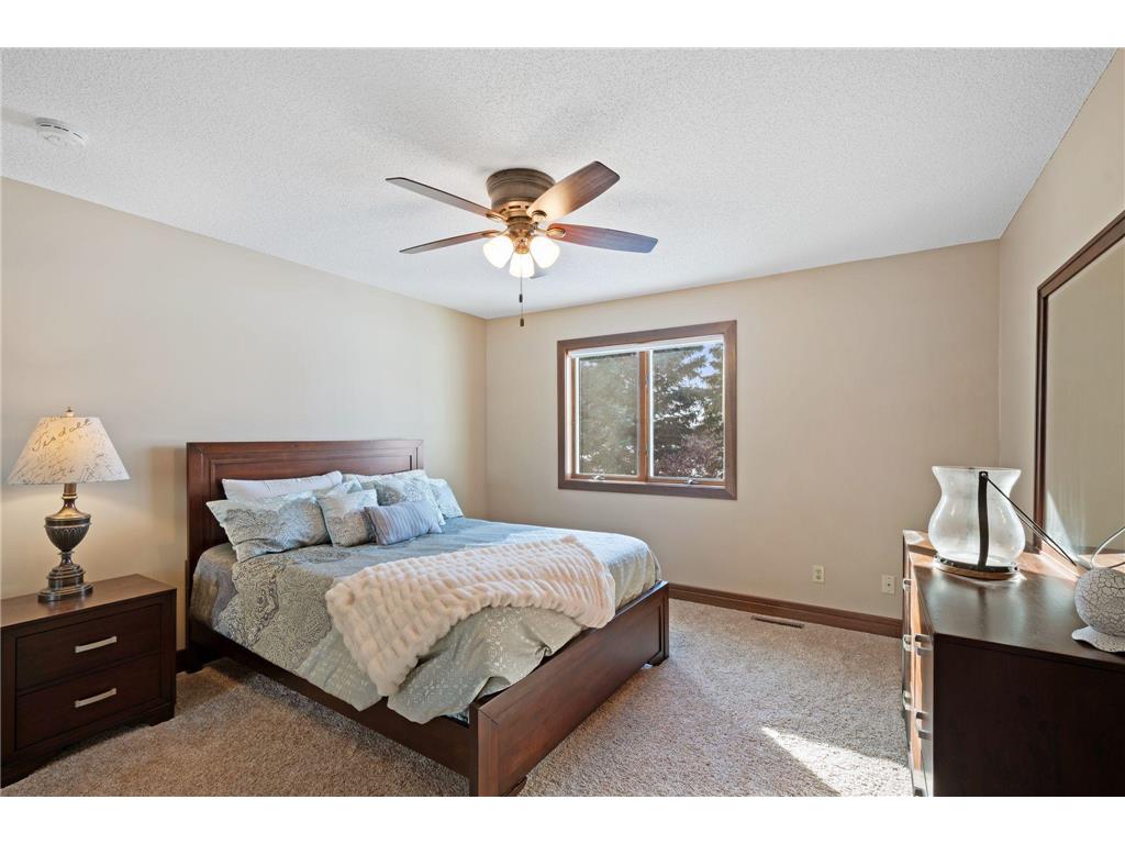 6111 Kalen Drive Woodbury MN 55129 7034544 image19