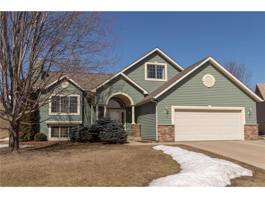 6111 White Pine Circle NW Rochester MN 55901 6347162 image1