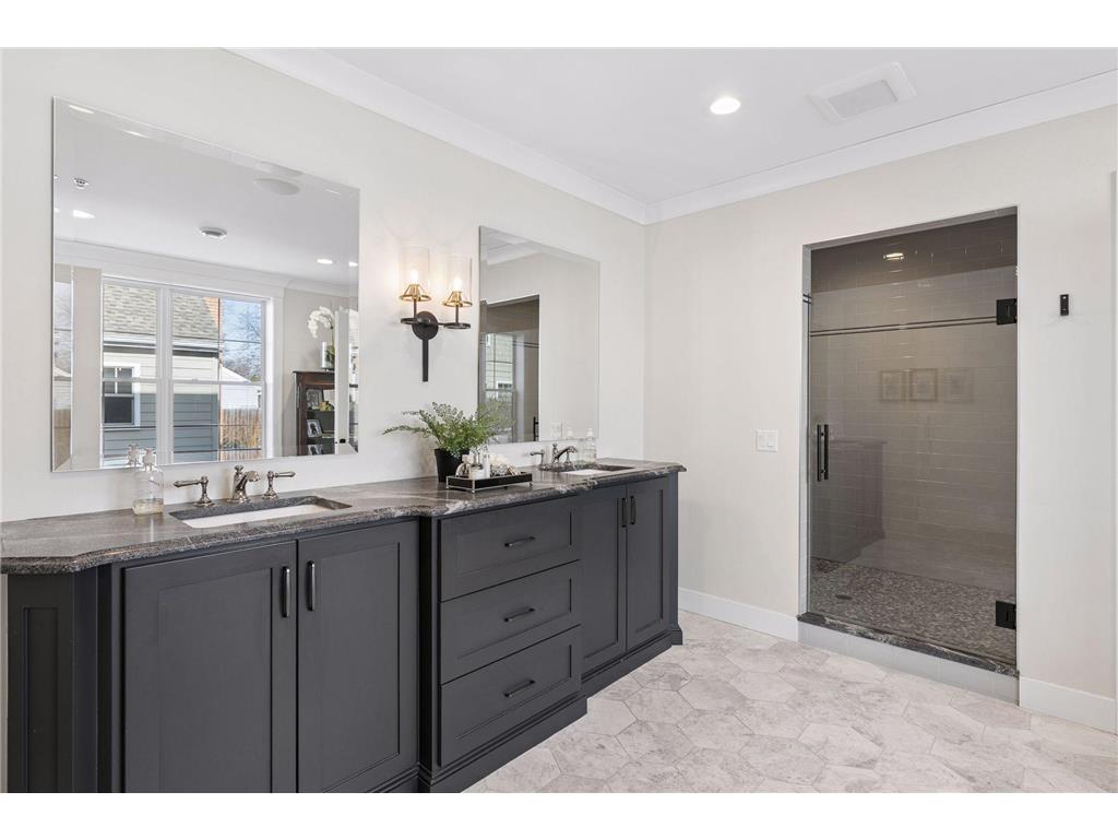 6112 Kellogg Avenue #100 Edina MN 55424 7014321 image15
