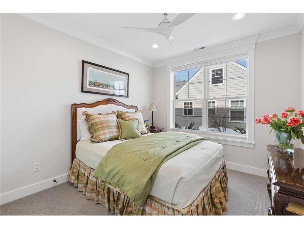 6112 Kellogg Avenue #100 Edina MN 55424 7014321 image18