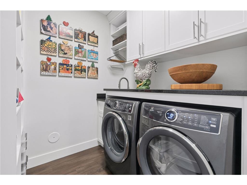 6112 Kellogg Avenue #100 Edina MN 55424 7014321 image21