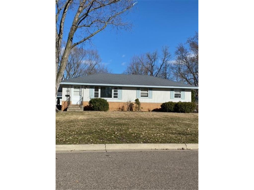 6112 Lee Avenue N Brooklyn Center MN 55429 6528012 image1