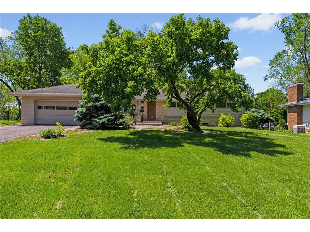 6112 Ridgeway Road Edina MN 55436 6726576 image1