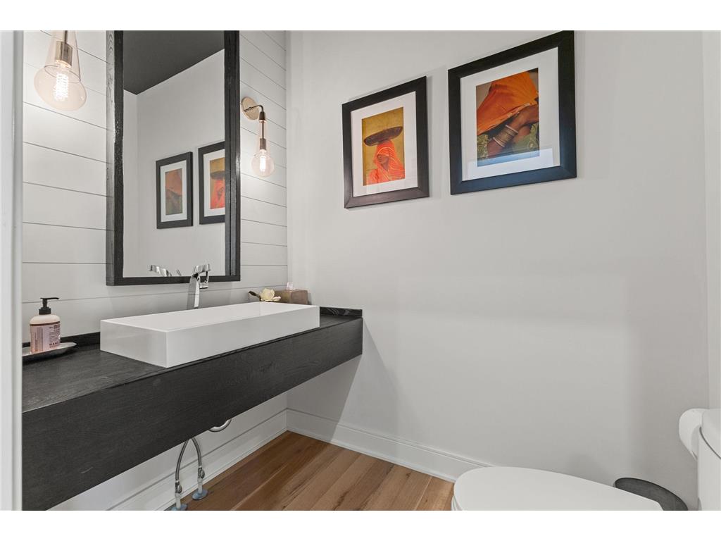 6113 Jeffrey Lane Edina MN 55436 7052470 image31
