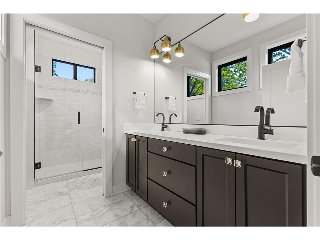 6113 Jeffrey Lane Edina MN 55436 7052470 image34