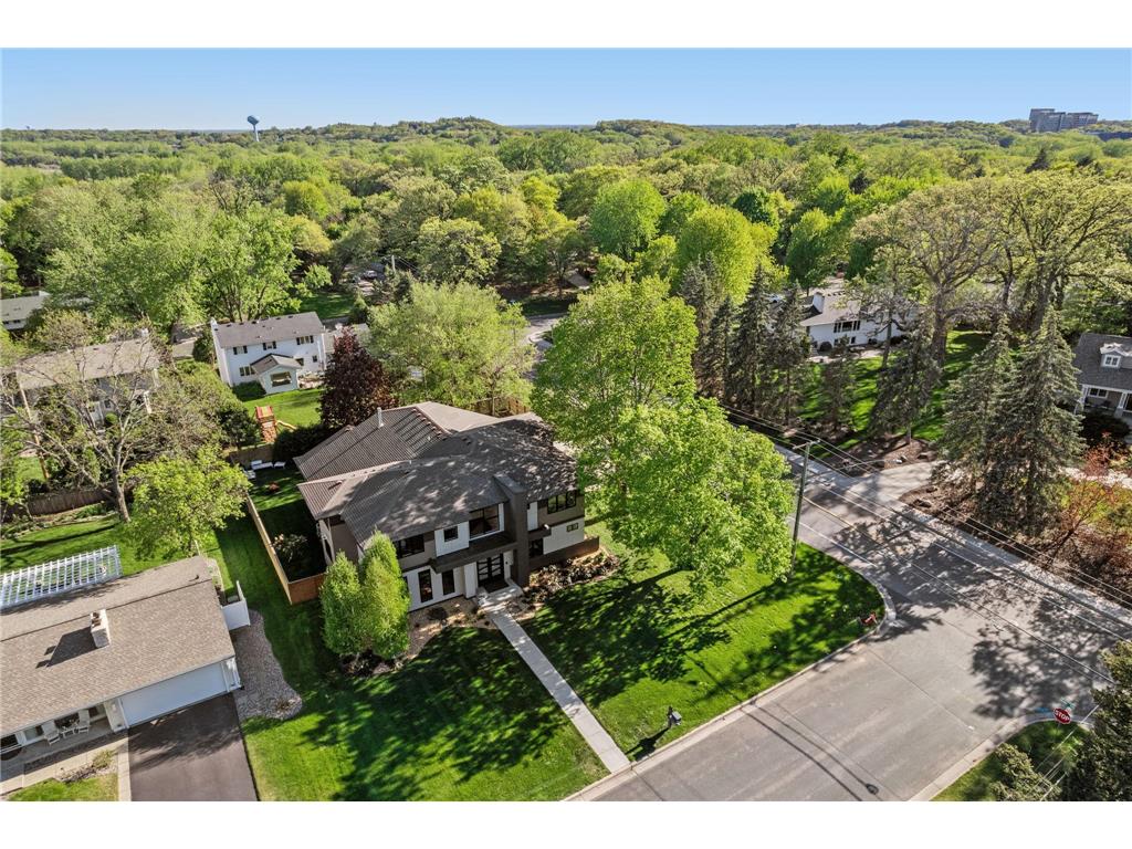 6113 Jeffrey Lane Edina MN 55436 7052470 image68