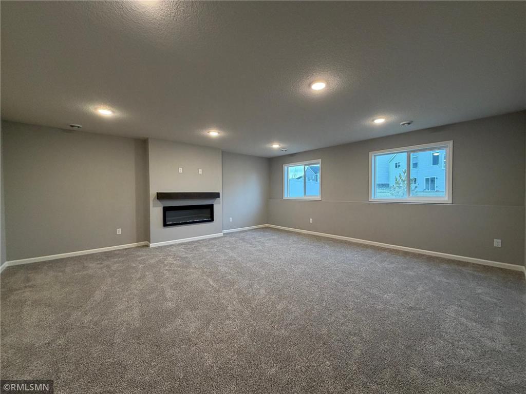 6113 Radford Avenue NE Otsego MN 55330 7038158 image11