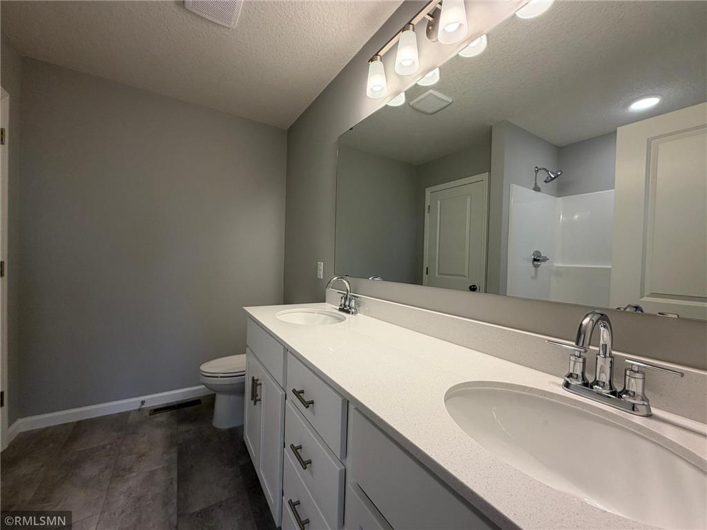 6113 Radford Avenue NE Otsego MN 55330 7038158 image7
