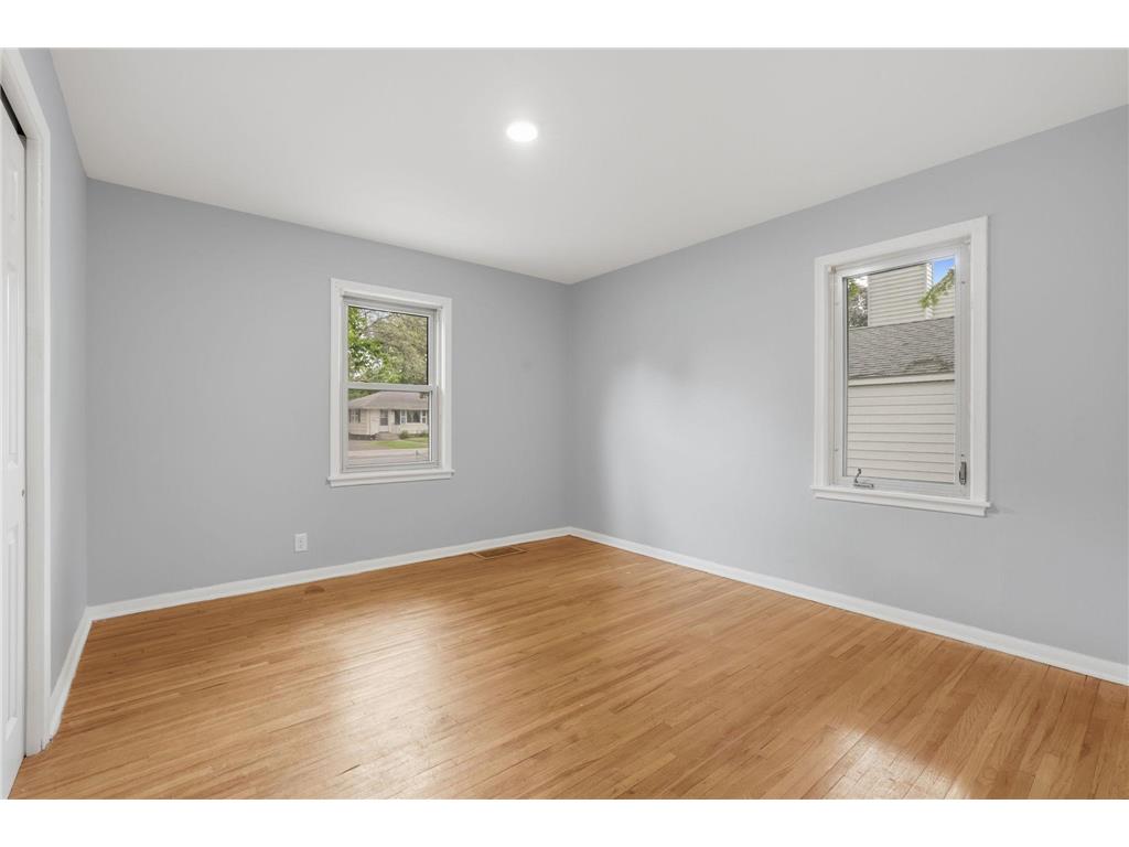 6114 Dupont Avenue N Brooklyn Center MN 55430 7091669 image20