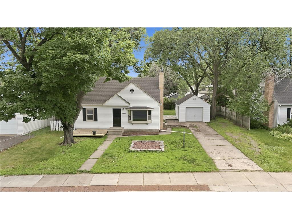 6114 Dupont Avenue N Brooklyn Center MN 55430 7091669 image3