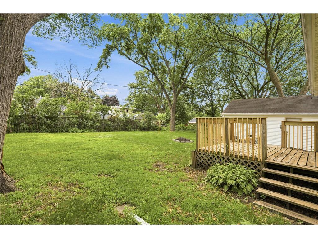 6114 Dupont Avenue N Brooklyn Center MN 55430 7091669 image33