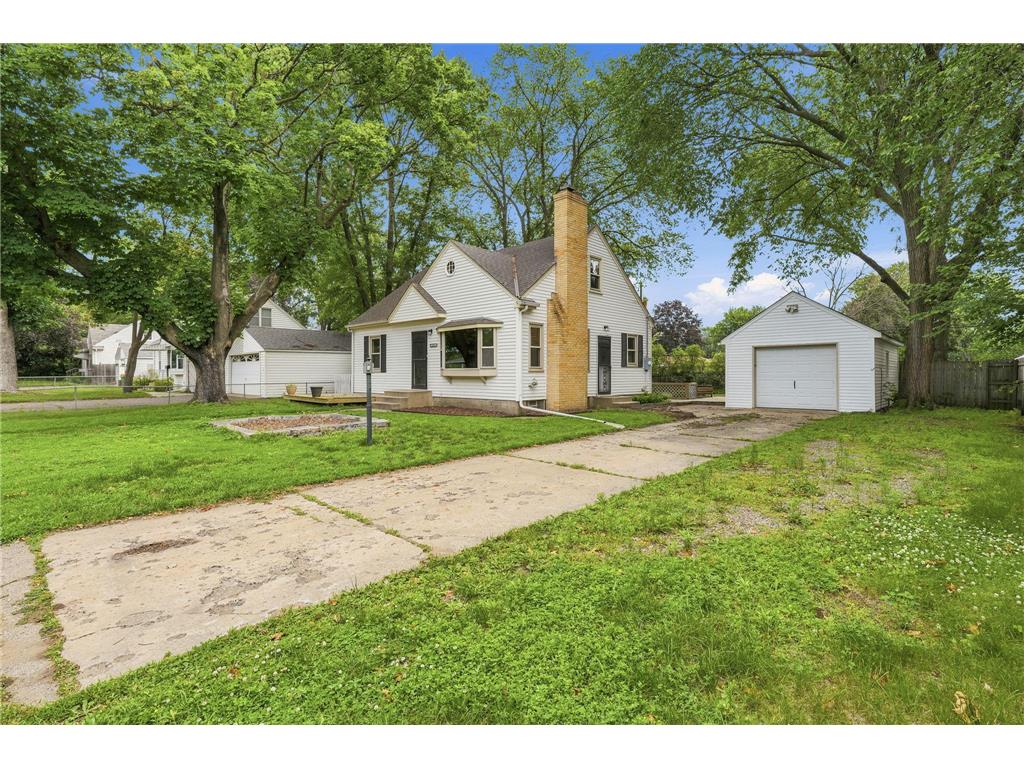 6114 Dupont Avenue N Brooklyn Center MN 55430 7091669 image4