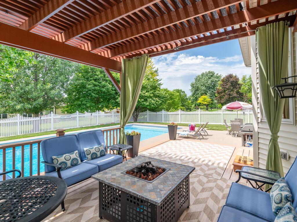 6115 Dufferin Drive, Savage, MN, 55378 MLS 6559057 Edina Realty