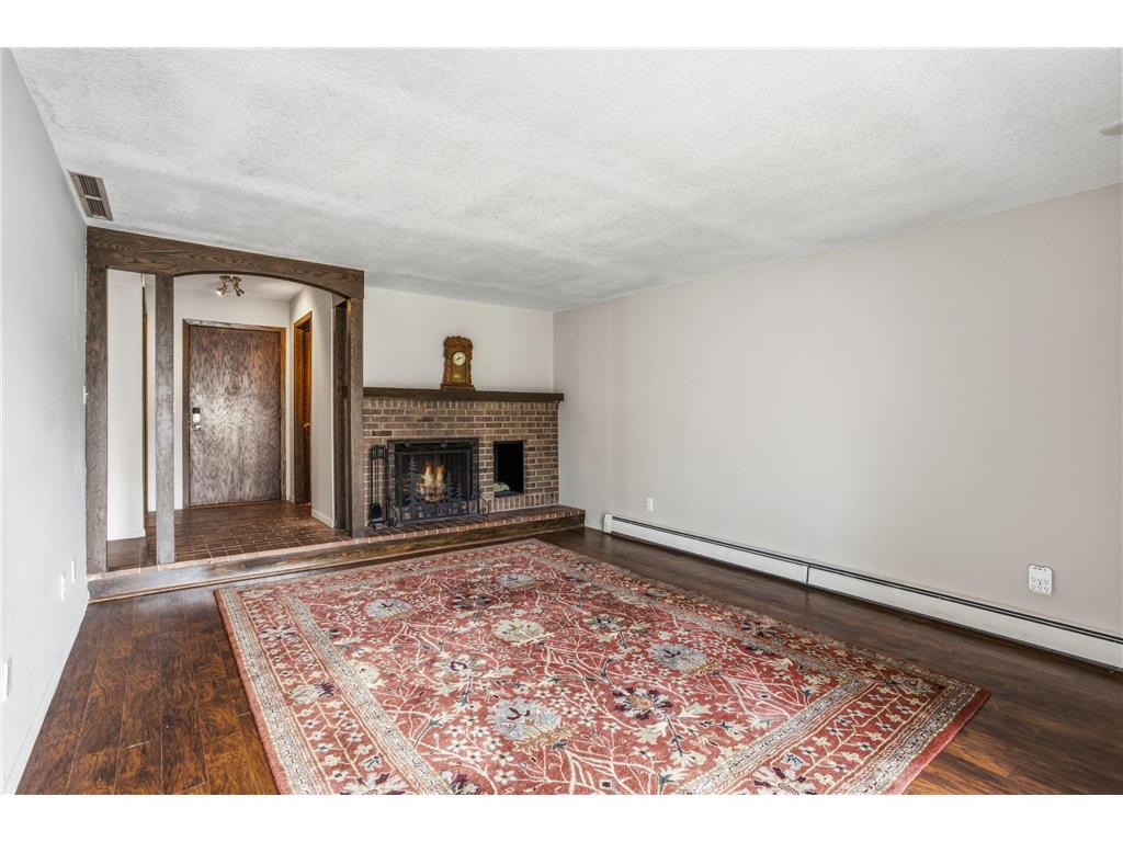 6115 Lincoln Drive #152 Edina MN 55436 7043044 image2