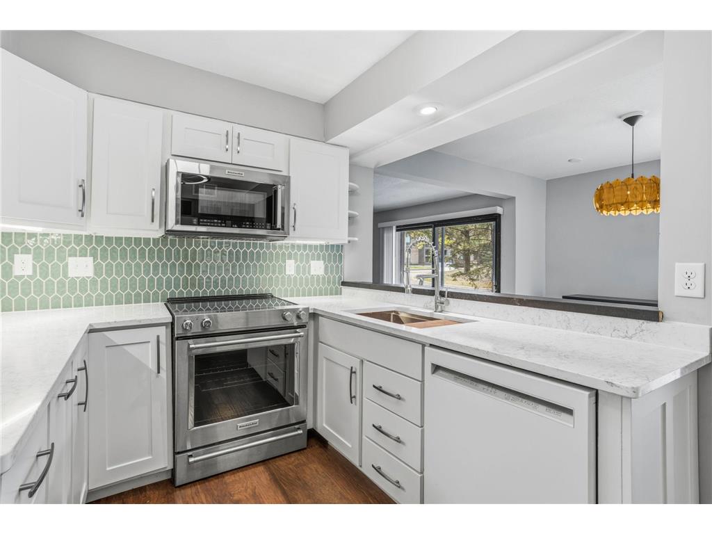 6115 Lincoln Drive #152 Edina MN 55436 7043044 image6