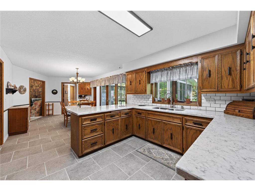 6115 Mount Normandale Drive Bloomington MN 55438 7081507 image12