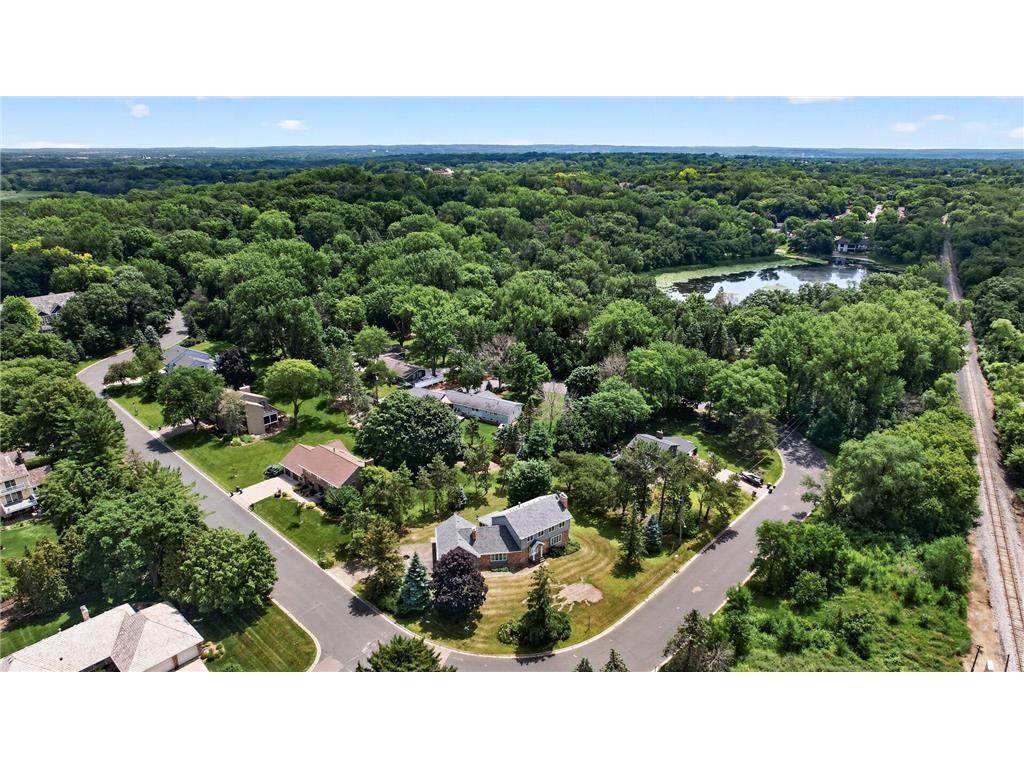 6115 Mount Normandale Drive Bloomington MN 55438 7081507 image37