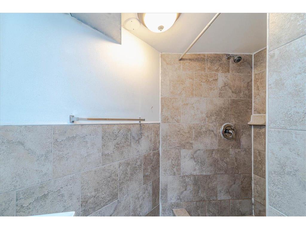 612 11th Avenue SE Minneapolis MN 55414 6797267 image27