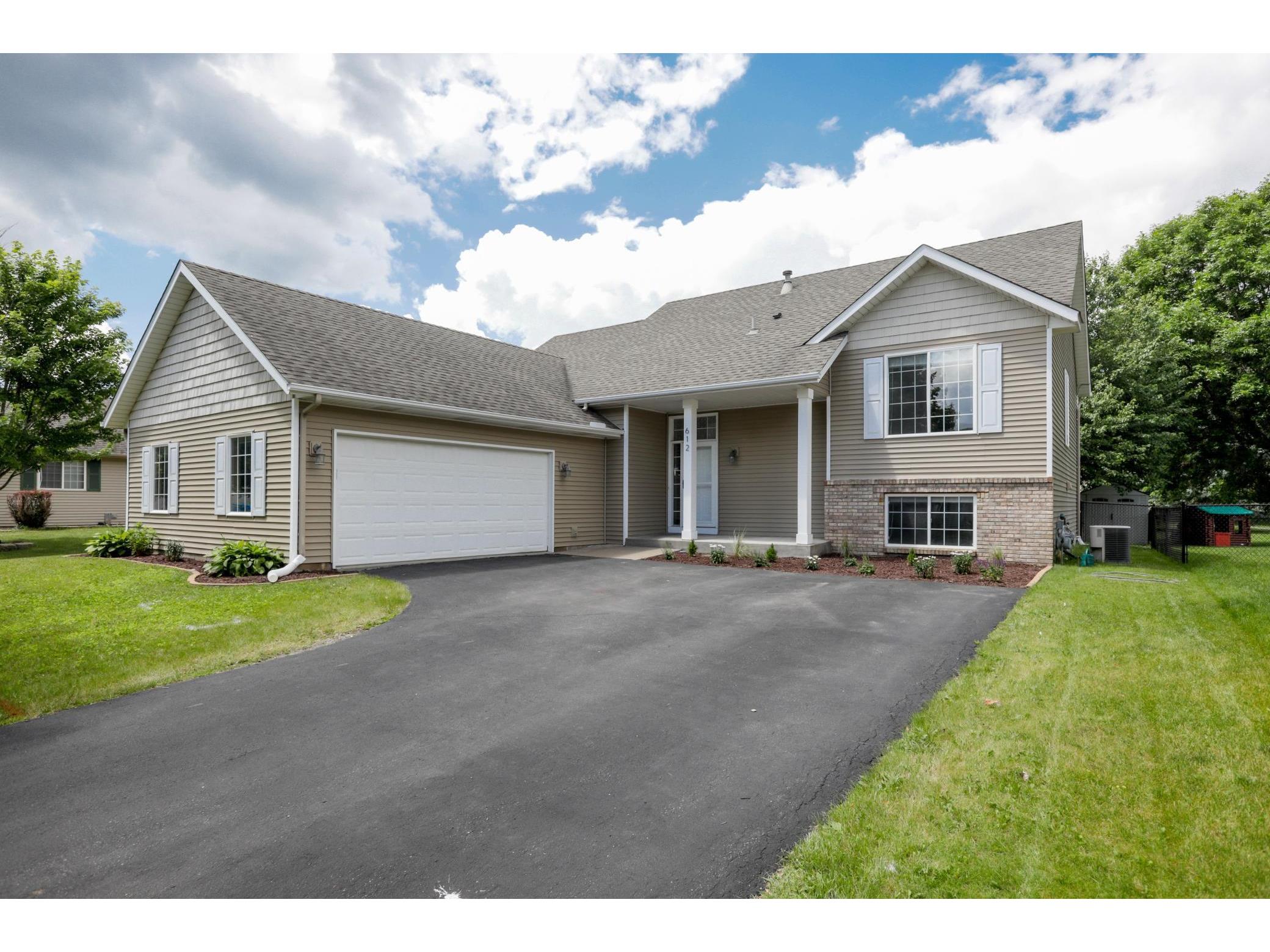 612 11th Street, Farmington, MN 55024 MLS 5609524 Edina Realty