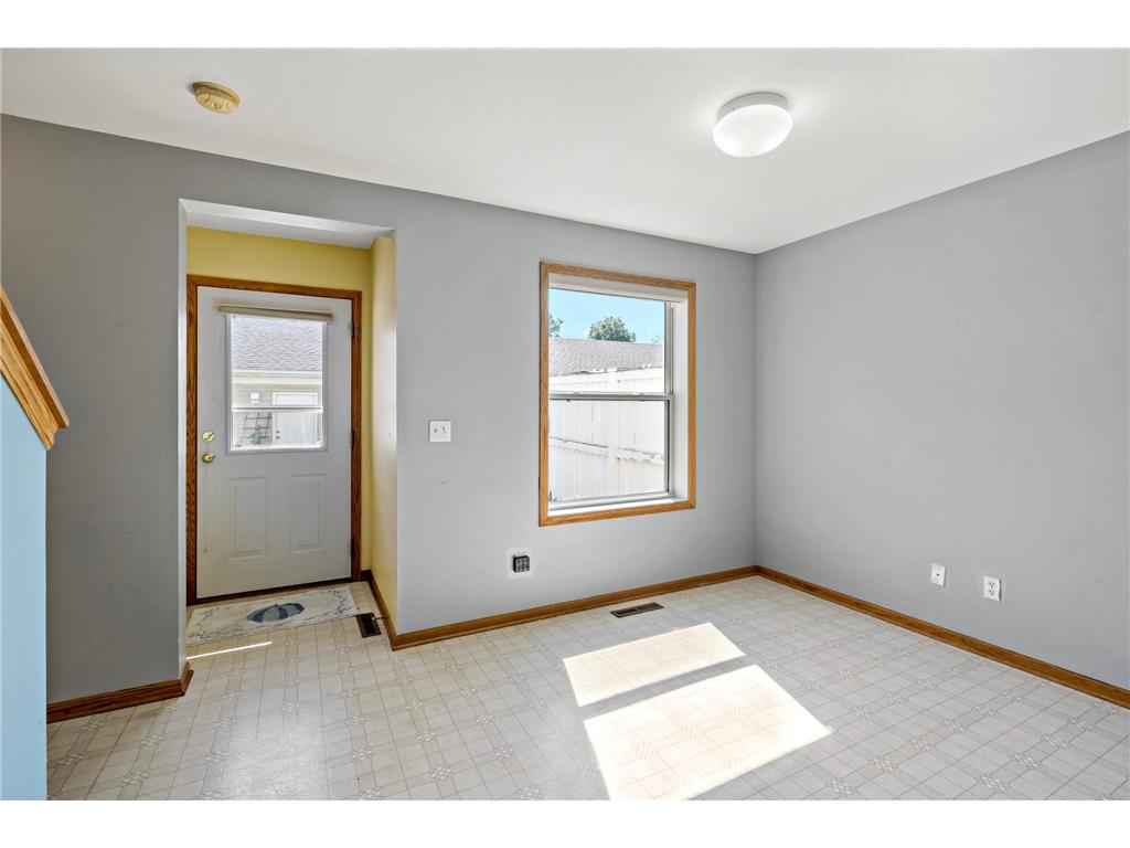 612 1st Avenue NW Osseo MN 55369 7092528 image10