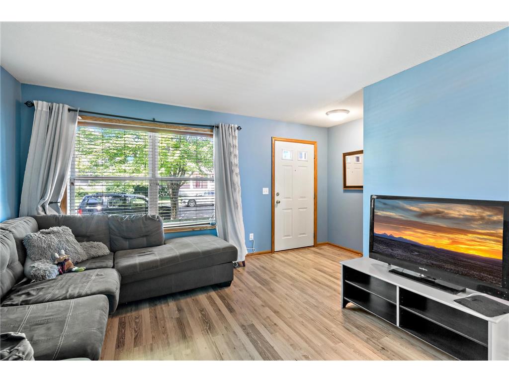 612 1st Avenue NW Osseo MN 55369 7092528 image4