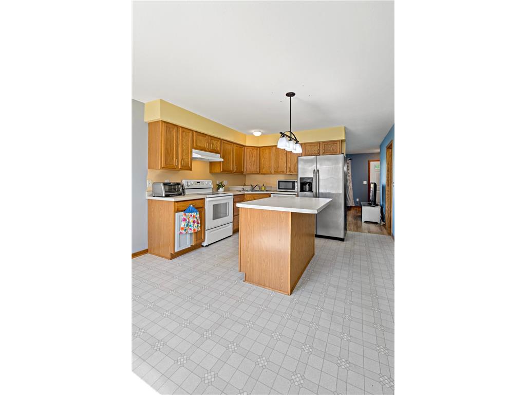 612 1st Avenue NW Osseo MN 55369 7092528 image5