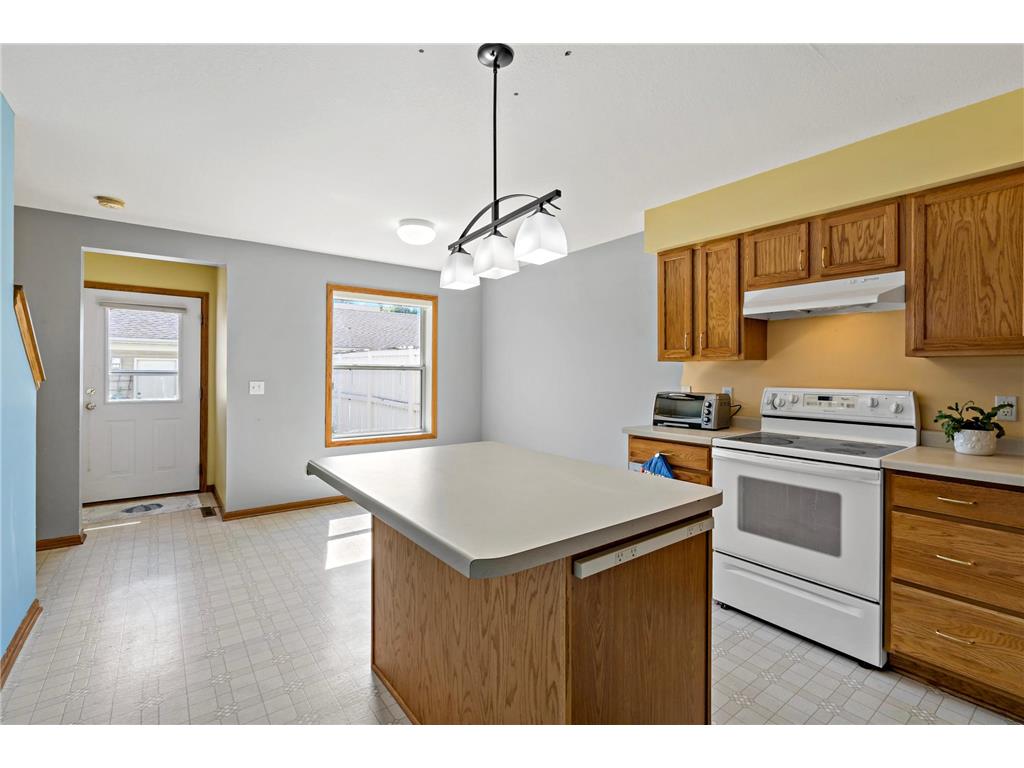 612 1st Avenue NW Osseo MN 55369 7092528 image7