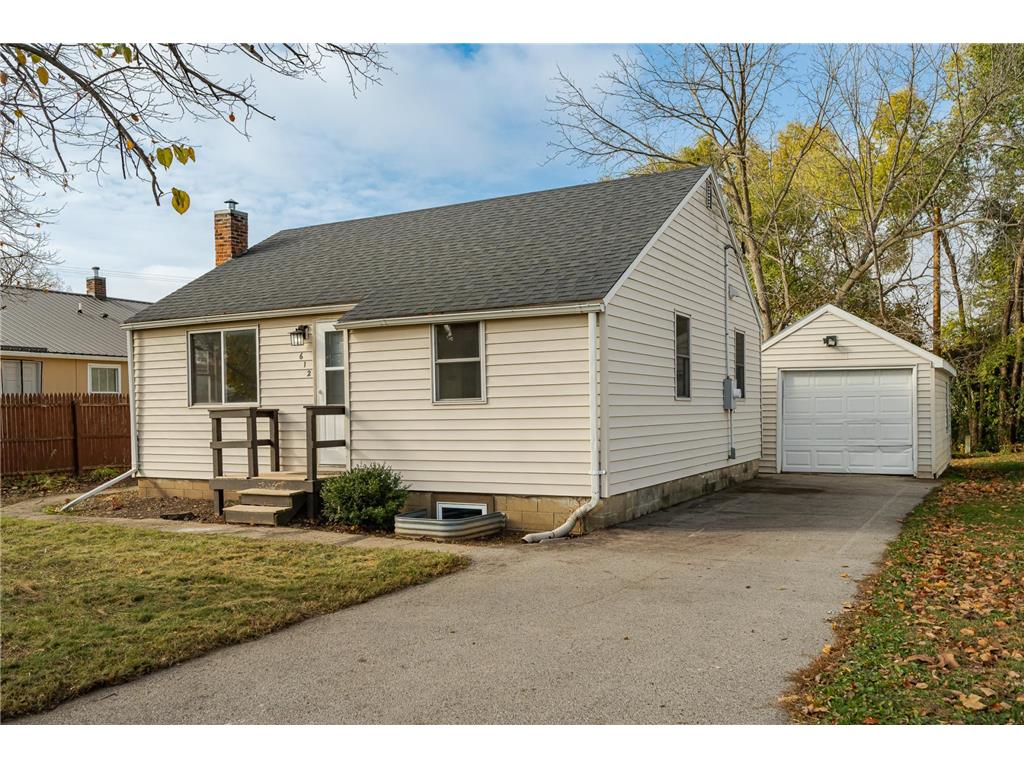 612 2nd Avenue SE Pine Island MN 55963 6810851 image1