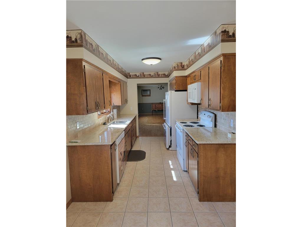 612 5th Avenue SW Perham MN 56573 7040275 image11