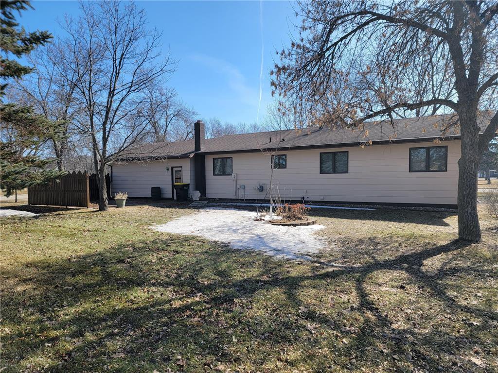 612 5th Avenue SW Perham MN 56573 7040275 image4