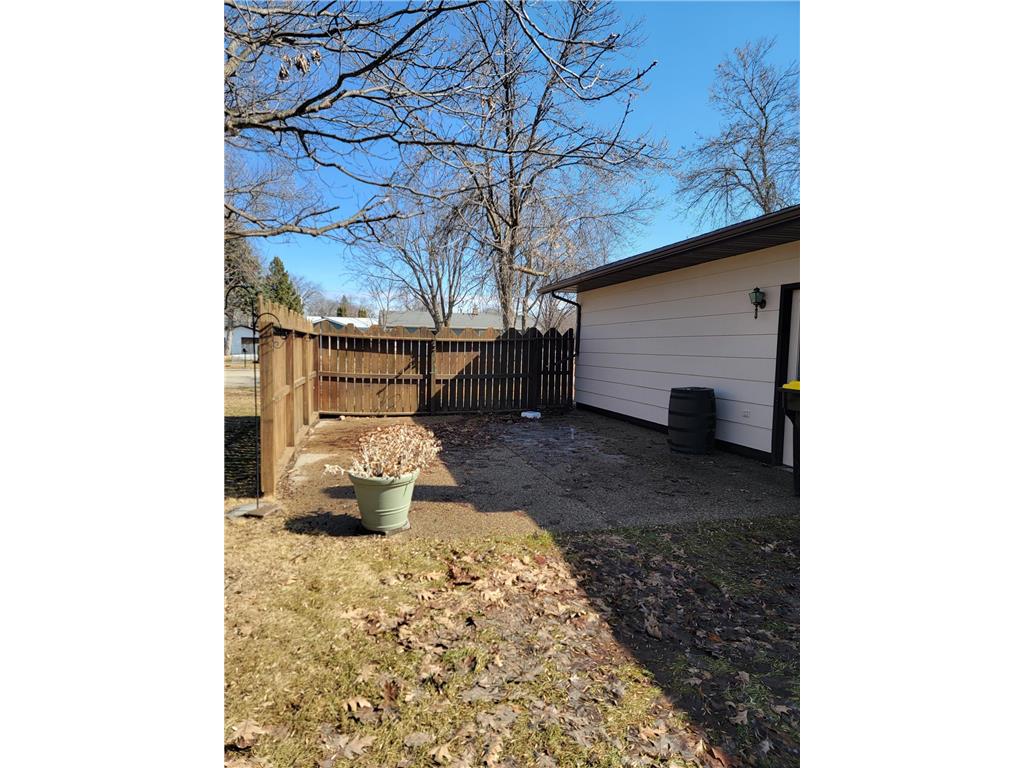 612 5th Avenue SW Perham MN 56573 7040275 image5