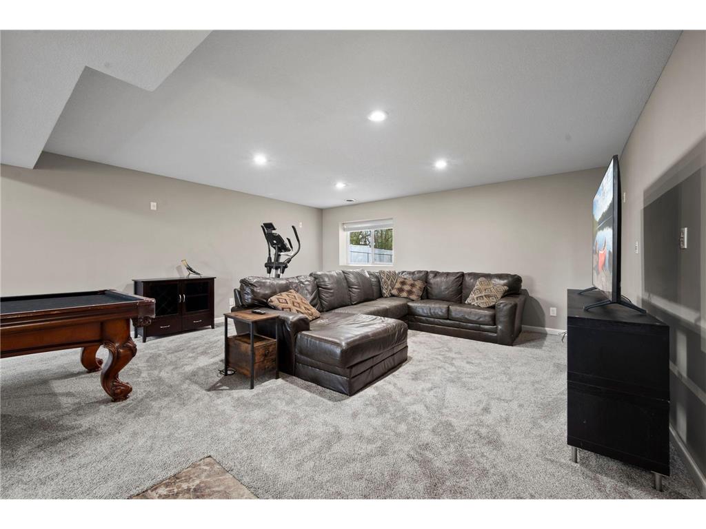 612 6th Street N Montrose MN 55363 7061373 image29