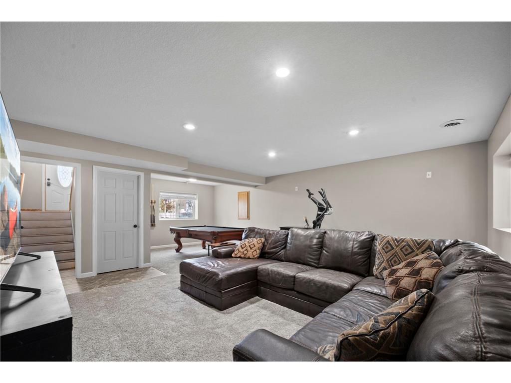 612 6th Street N Montrose MN 55363 7061373 image30