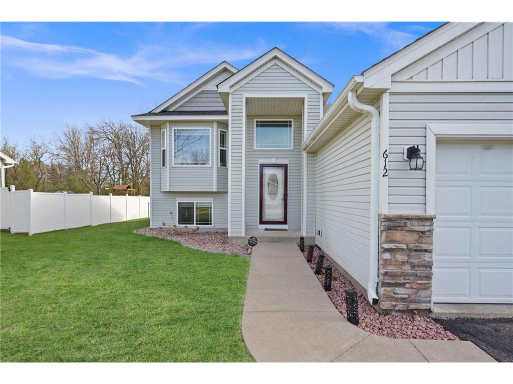 612 6th Street N Montrose MN 55363 7061373 image5