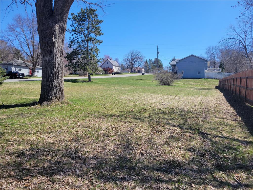 612 7th Street NE Little Falls MN 56345 6363559 image1