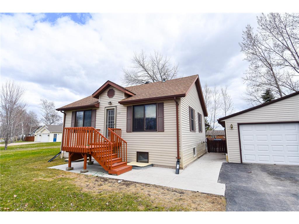 612 Cherry Road Thief River Falls MN 56701 7063960 image2