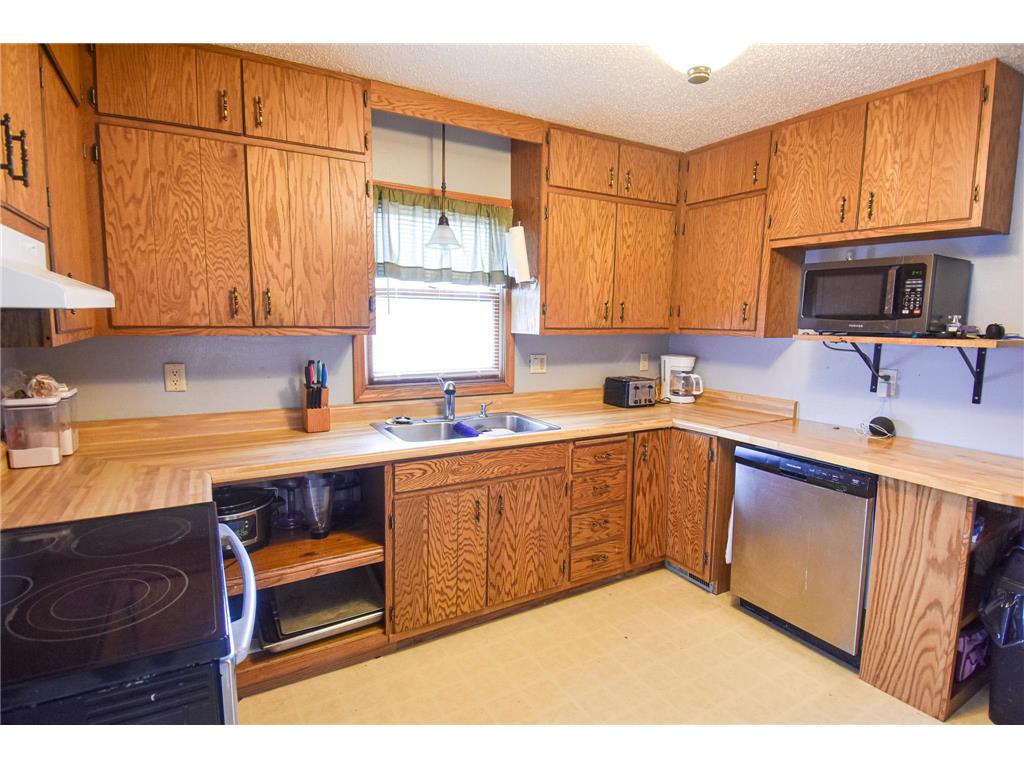 612 Cherry Road Thief River Falls MN 56701 7063960 image7